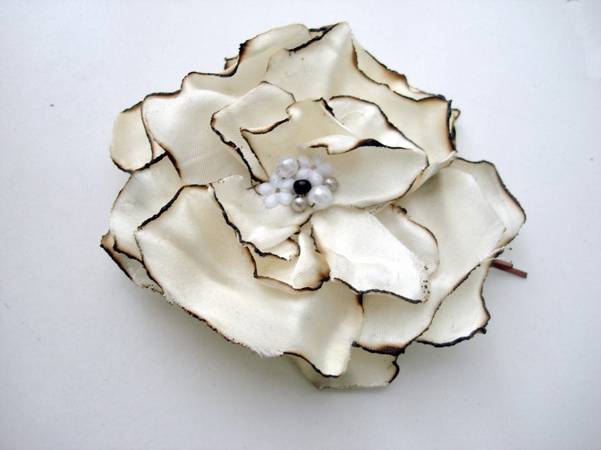 Unique Creamy white bridal hair flower burned Gardenia - seragun