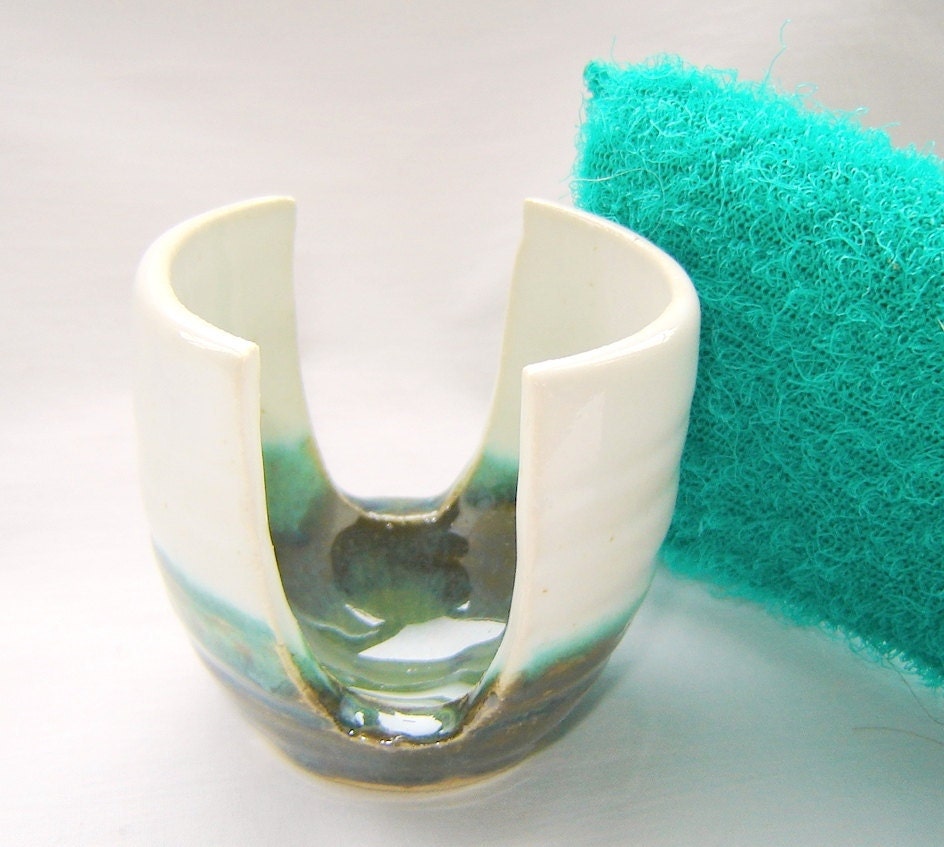 Seaweed Green and White Kitchen Sink Sponge Pot