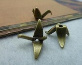 20pcs 8x16x21mm Antique Bronze Lovely 3D Paper cranes Charm Pendant. c2205-30