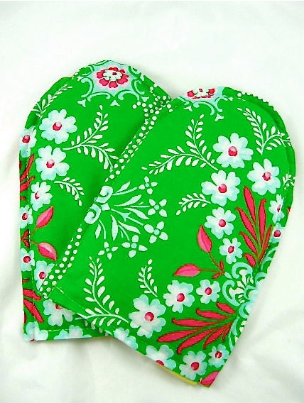 Therapeutic Hand Mitts Organic Lavender Scented Arthritis Relief Carpal Tunnel Relief  Joint Pain Rheumatoid Arthritis Green Floral