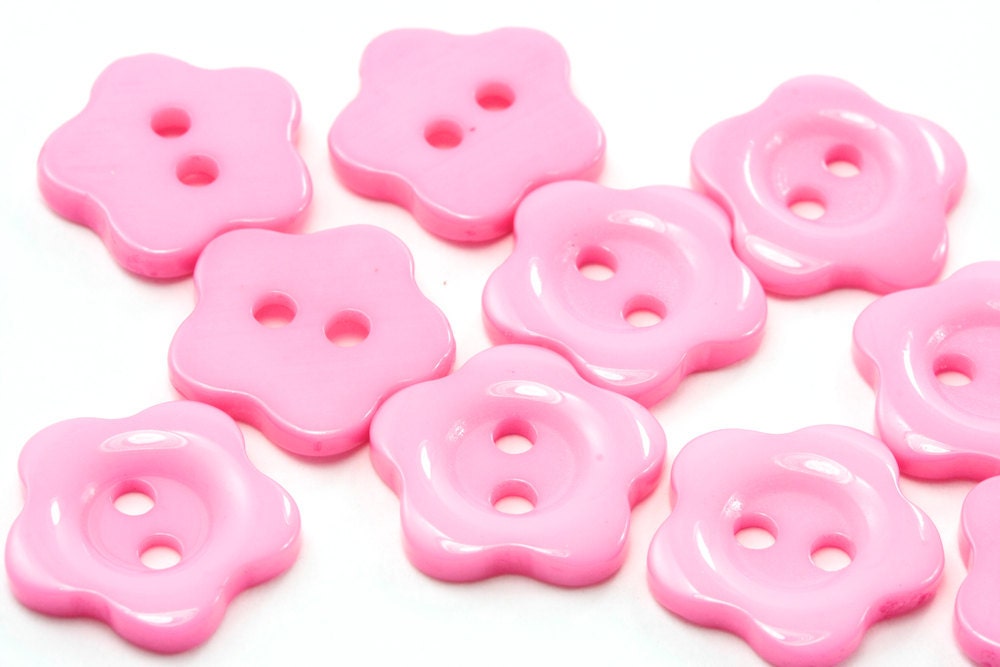 Pink Acrylic Flower Buttons 14mm 2 holes - 10 pcs