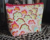 Small Makeup Bag - great for keeping your odds and ends in one place