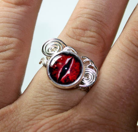 Adjustable Steampunk Wire Wrap Taxidermy Red Evil Dragon Eye Ring 1