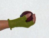 Crochet Gloves Retro Vintage Style Steampunk Lace Fishnet Fingerless Gloves Chartreuse Green