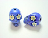 Yellow Fun Flower Eyes in Cobalt Blue Howlite Skull Beads