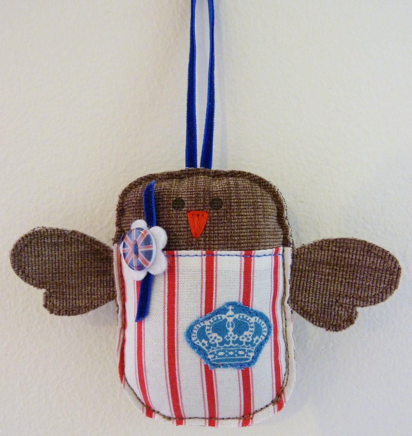 Jubilee bird decoration to celebrate the Queens jubilee and the 2012 Olympics ..... Eugenie Brit Chick Il_170x135