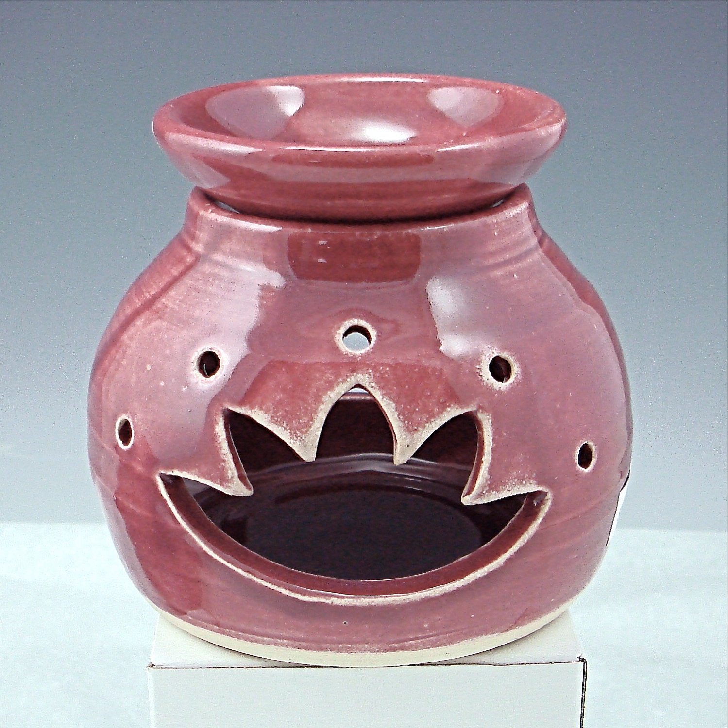 Red Lotus - Diffuser for Aromatherapy Oil /candle luminaria Tealight