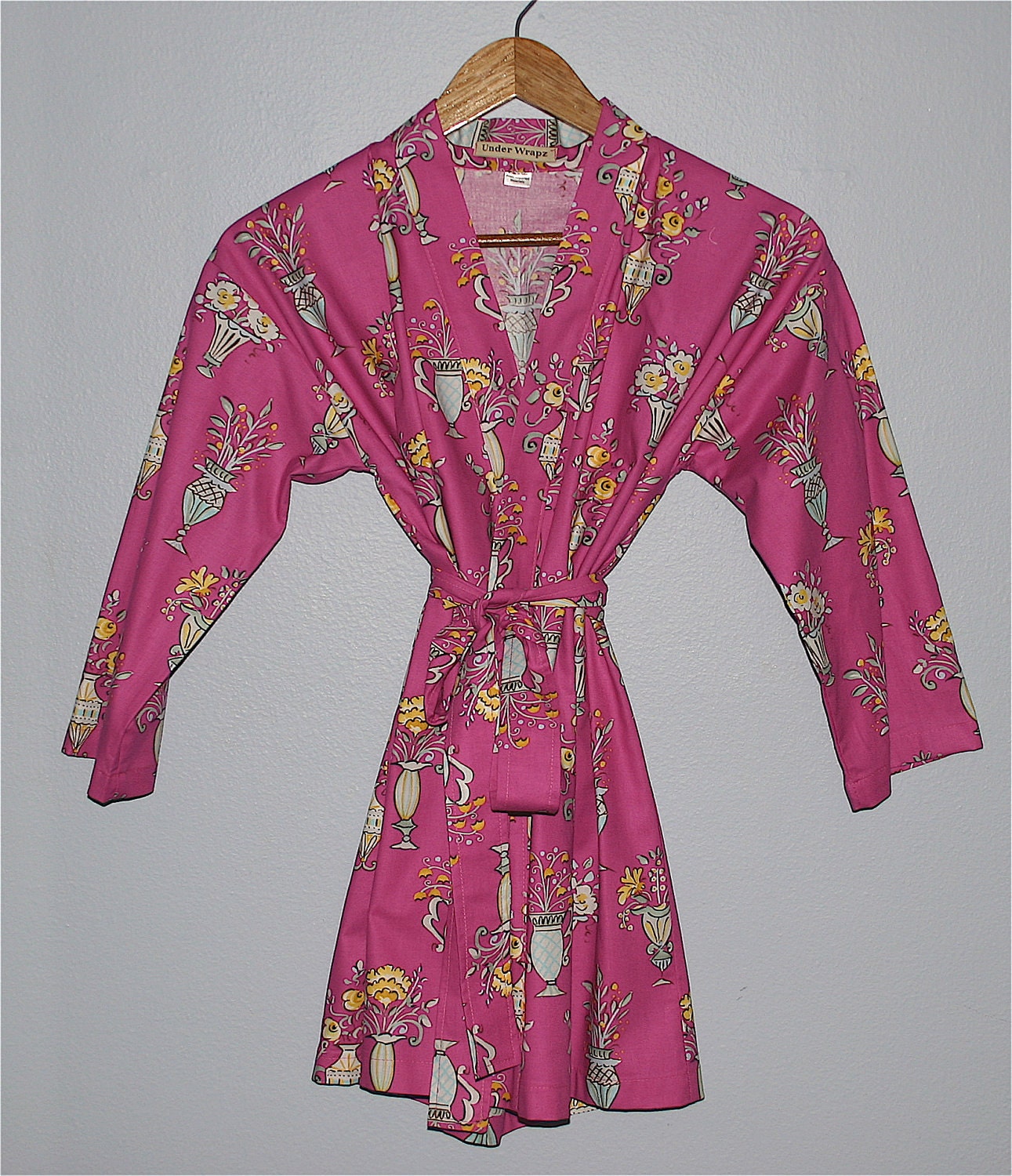 Flower Girl Robe.  Children's Getting Ready Robe. Children's girl bathrobe. Pretty Pink Princess.