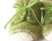 felted high top baby shoes - leaf green - size 1, 0-3 months