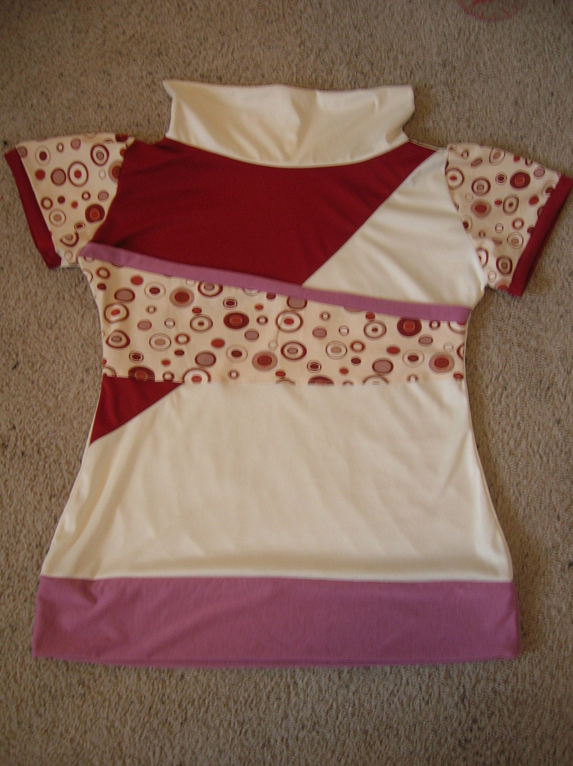 Asymmetric cowl top retro circles shirt XL/2X deep red and cream - Sale
