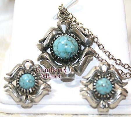 Vintage Bell Trading Post Native Southwestern Necklace Earrings
