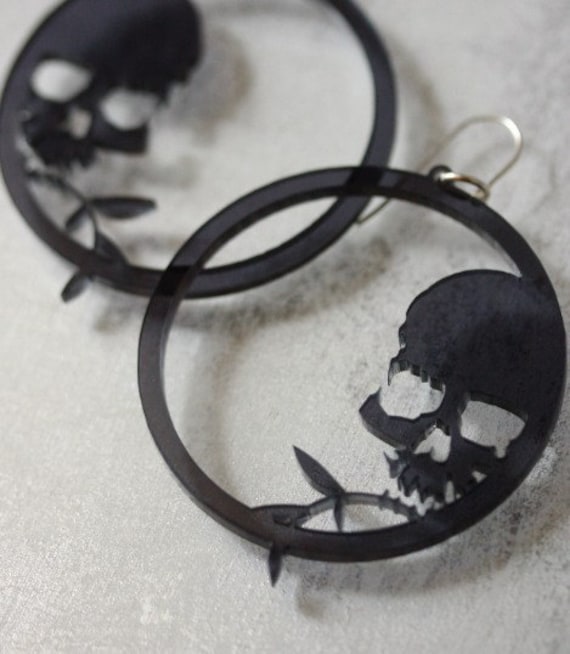 Skull and Bamboo hoops - Black