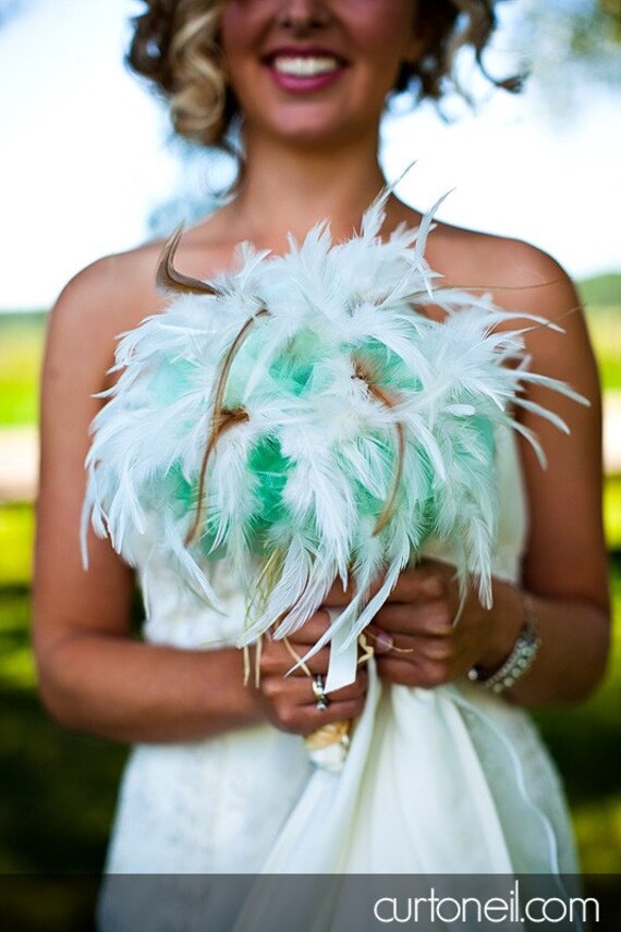COUNTRY CHIC Wedding Feather Bouquet And Boutonierre