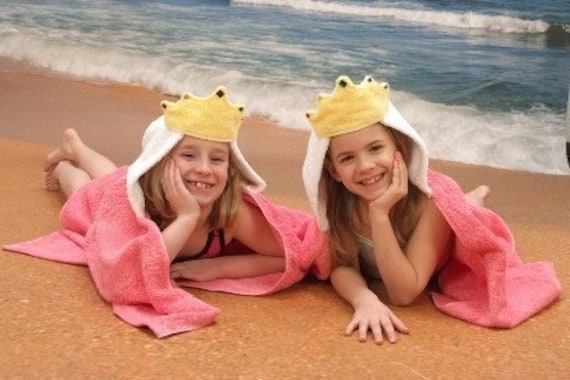Princess children's hooded towel