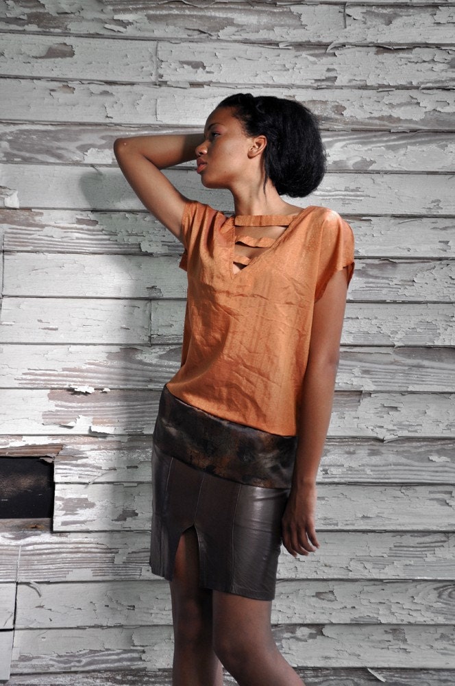 SALE Burnt Orange Textured Satin Top with Sash size small medium - Calliope