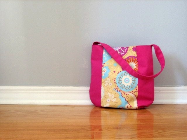 Rounded Shoulder Tote Bag - Fuschia Sugar Snap
