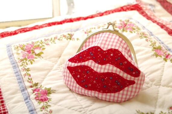 Kiss Purse- Funny Red Lips Applique Coin Purse- Handmade Applique- Red & Pink- Gift for Her- Valentine's Day- Love