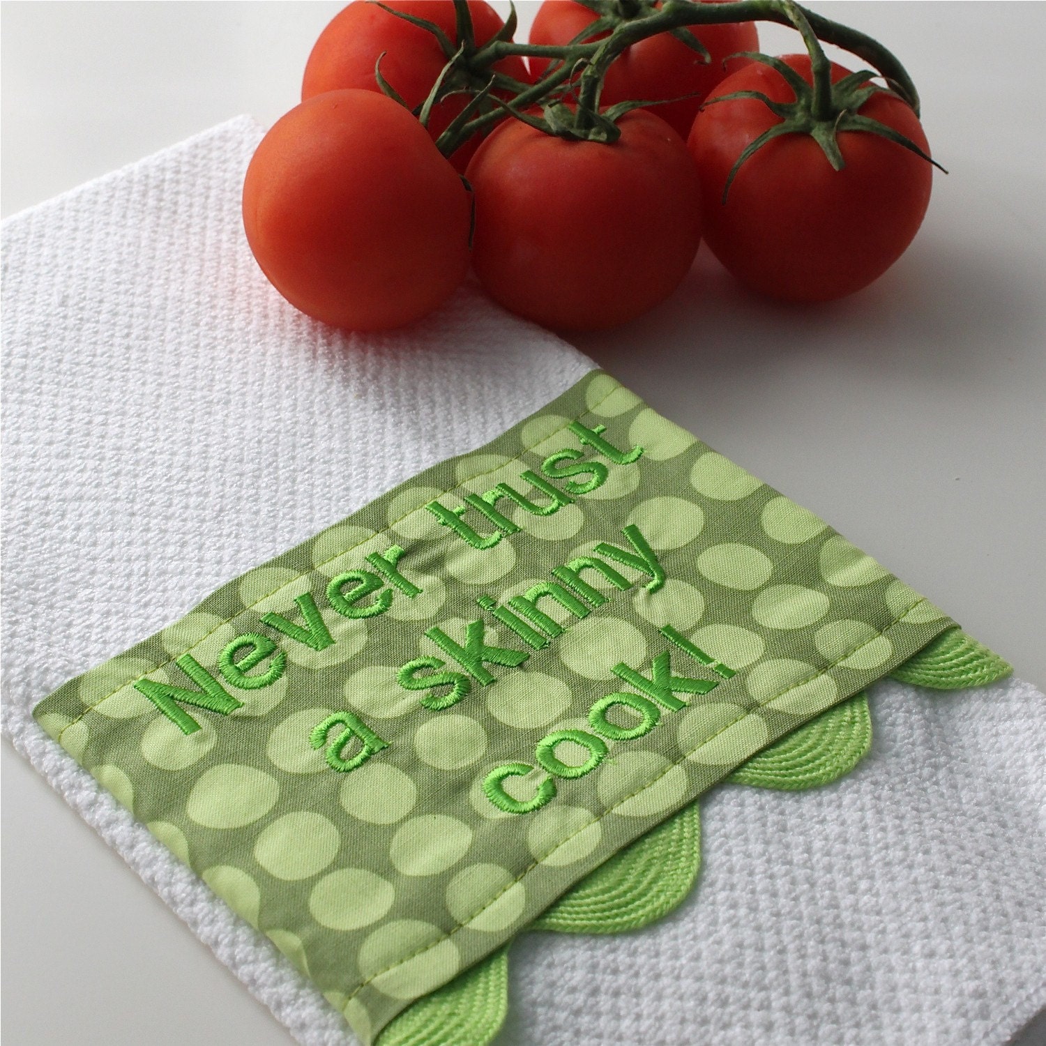 Kitchen Towel with Amy Butler Fabric and Embroidery "Never Trust a Skinny Cook"