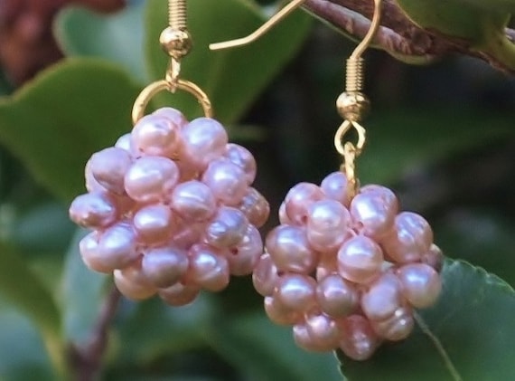 Pink pearl cluster earrings on gol wires