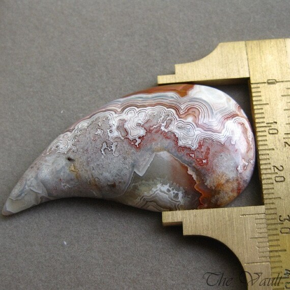 Building Islands - Laguna Lace Agate freeform teardrop cabochon