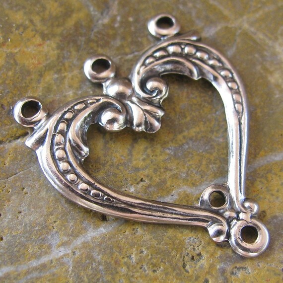 6 Antique Silver Heart Connector Jewelry Findings 1045