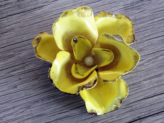 Vintage Yellow Rose Brooch/Pin