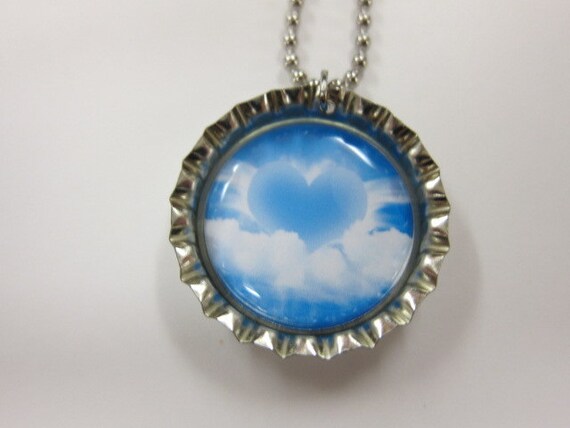 Bottlecap Necklace - Heart Resting On Clouds