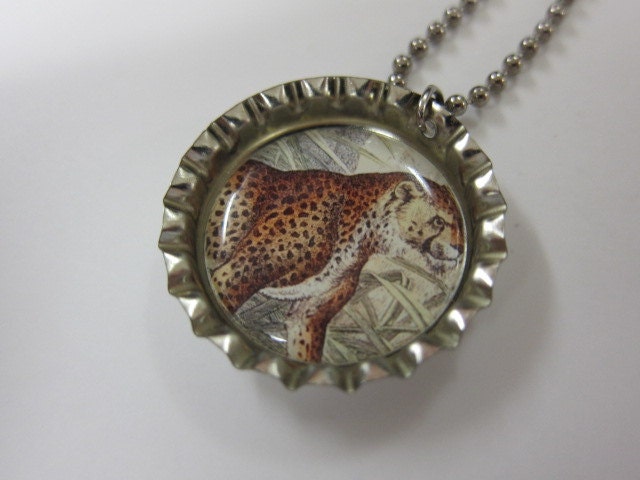 Bottlecap Necklace - Cougar
