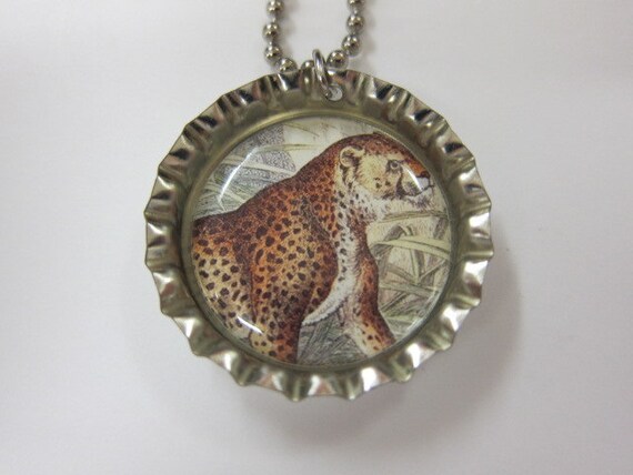 Bottlecap Necklace - Cougar