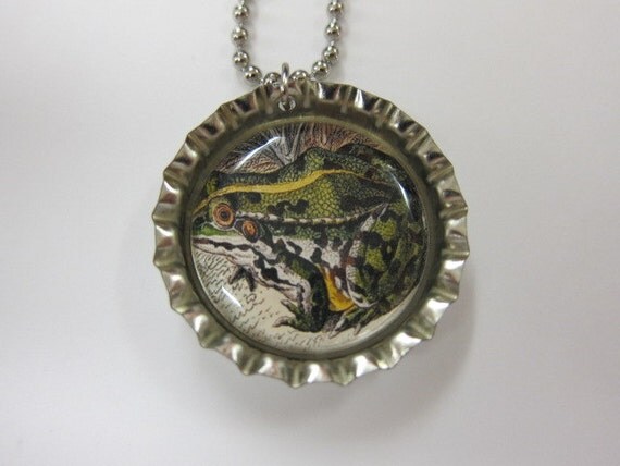Bottlecap Necklace - Frog