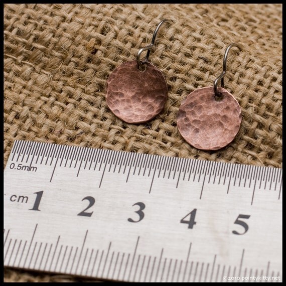 Elishabet - recycled copper hammered and oxidized disc earrings