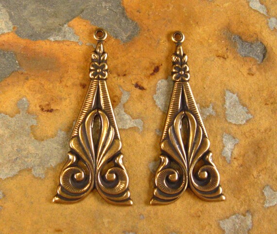 Trinity Brass Tamar Deco Drop - 2 Antique Silver 15mm x 34mm