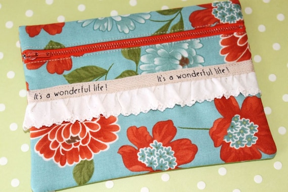 It's a Wonderful Life Zipper Make-up Bag
