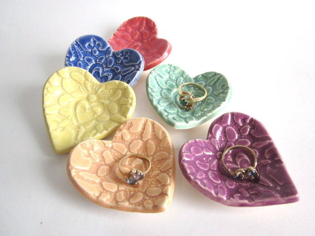 20 Wedding favors, bridal shower favors, Heart Ring Tray/dish, or birthday parties favors. ceramic pottery (w)
