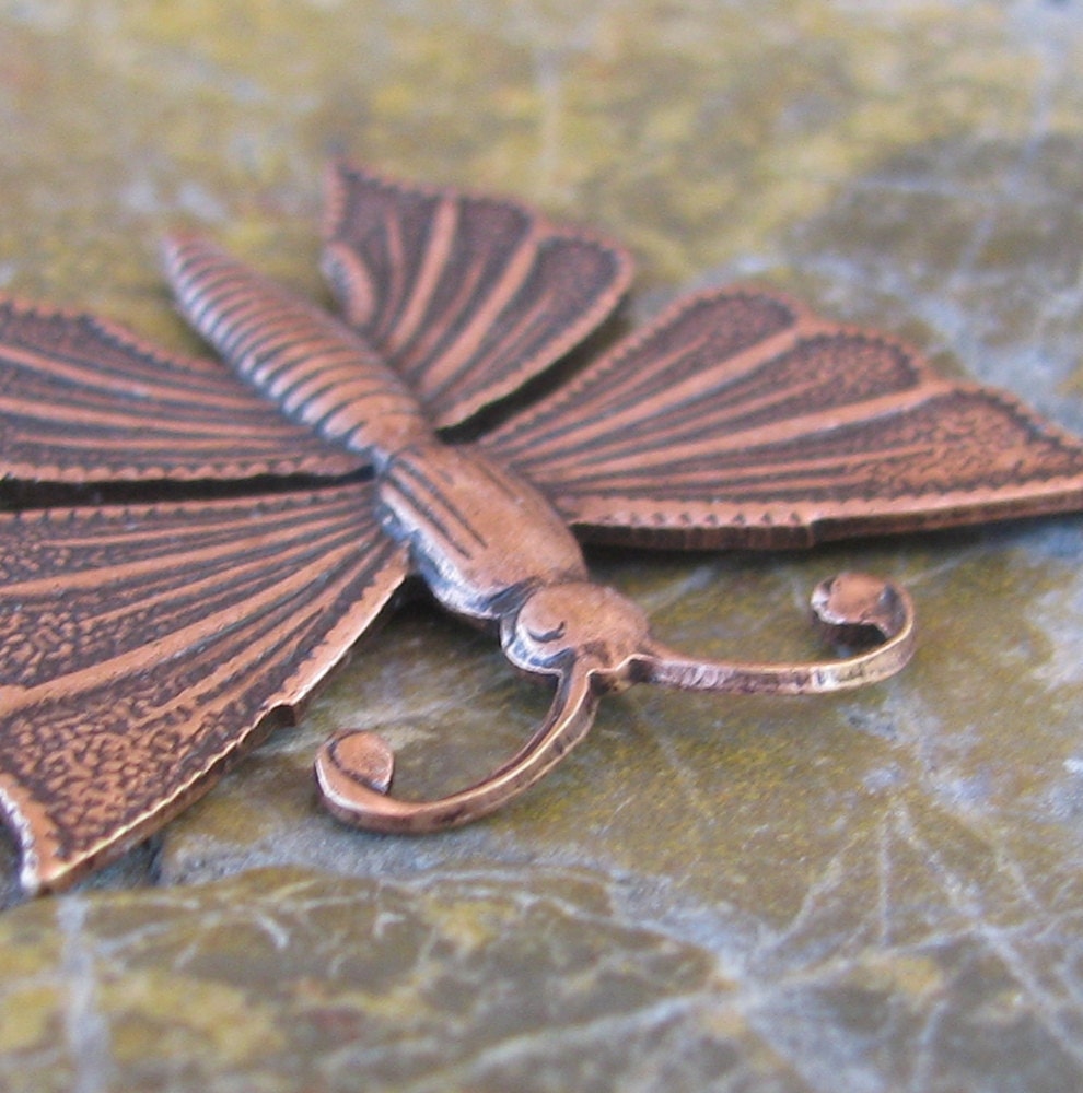 Sale - 2 New Antiqued Copper Brass Butterfly Metal Stampings Jewelry Finding Embellishment CO039