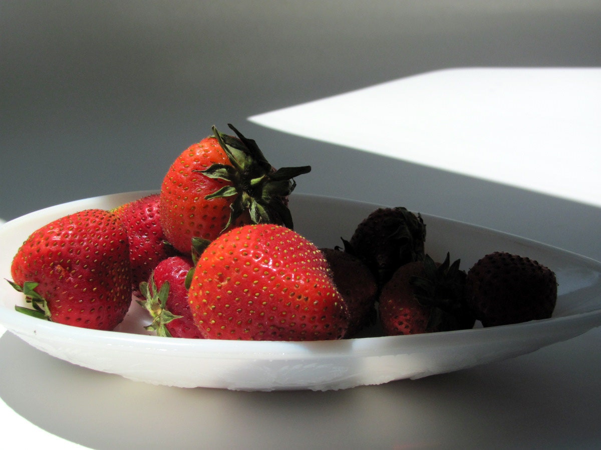 Vintage Milk Glass Egg Shaped Bowl
