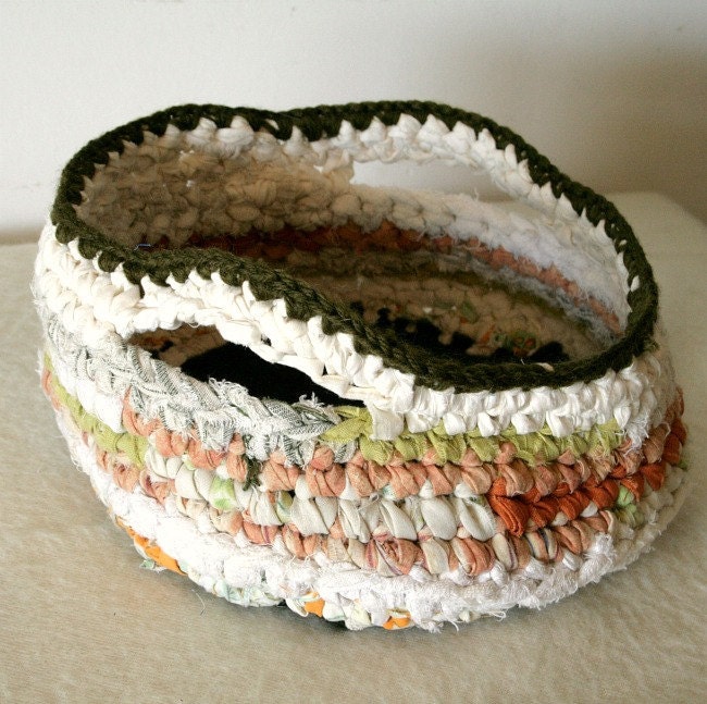 Crochet rag bowl - white, green and orange with recycled dark green cardigan buttom