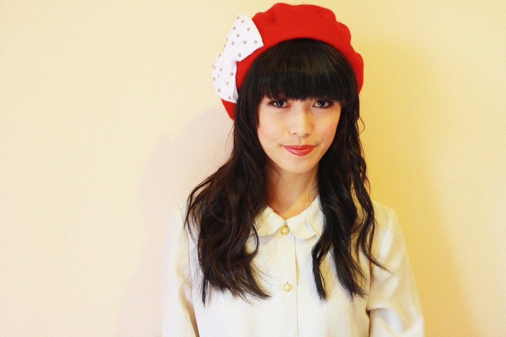 clementine bow beret - red with white bow