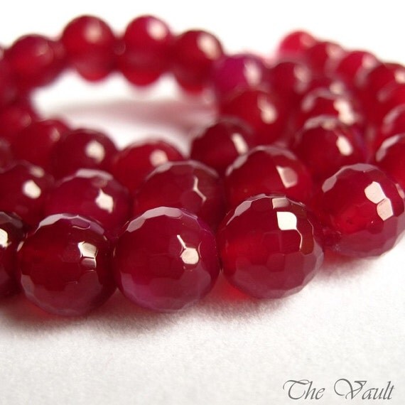 16 Agate 8mm faceted rounds in hot pink - 5 inches