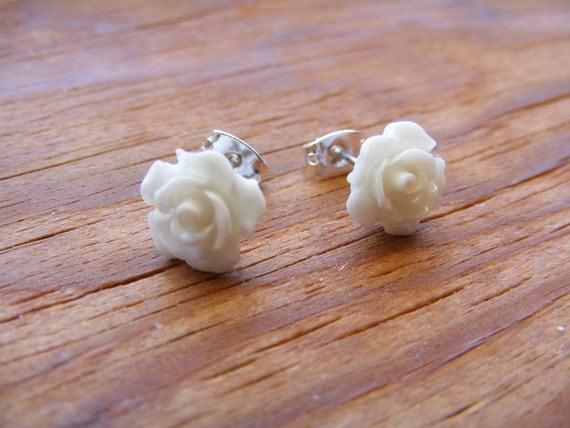 Earrings White Roses Purity Petals