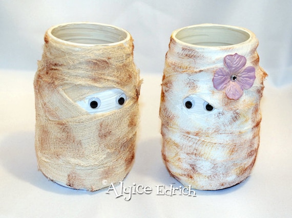 Halloween Vase - Mr. and Mrs. Mummy