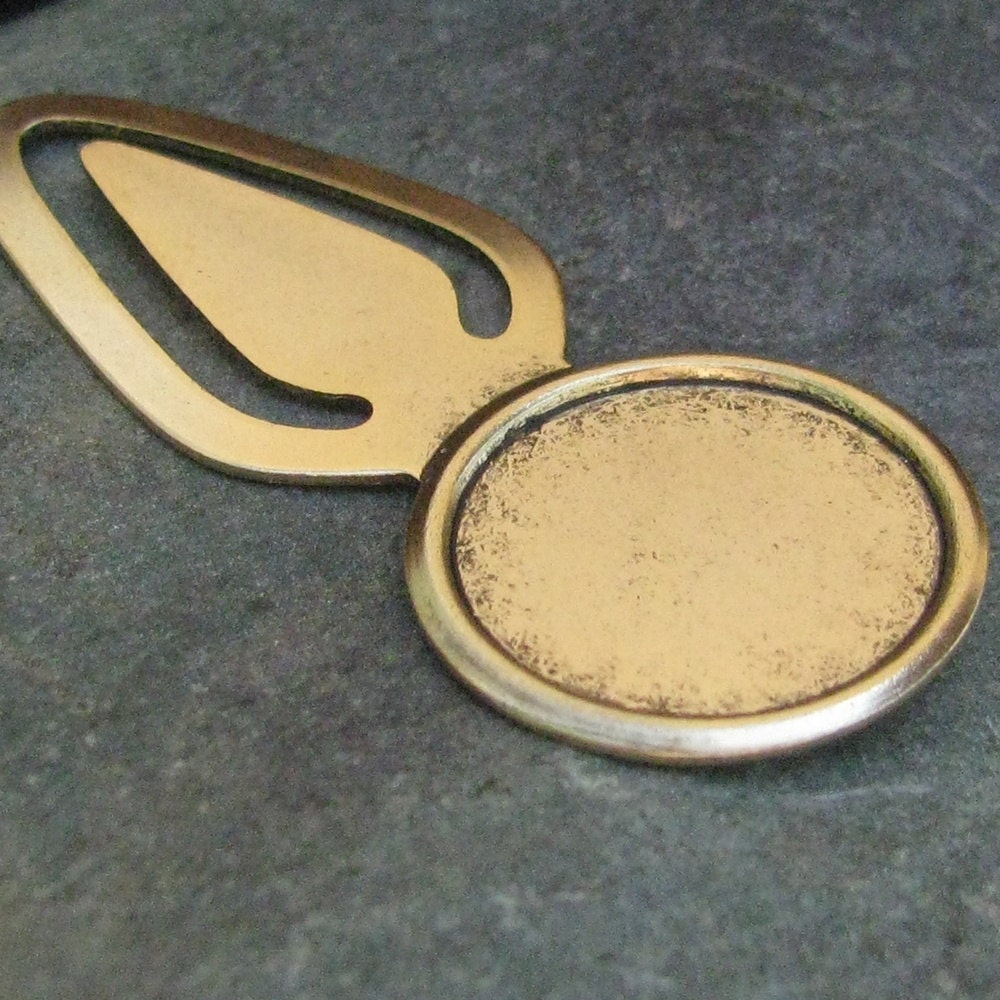 24 Antique Gold Bookmark Frame Jewelry Findings 236