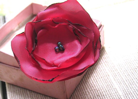 True Love, A Romatic Red Fabric Rose Ring