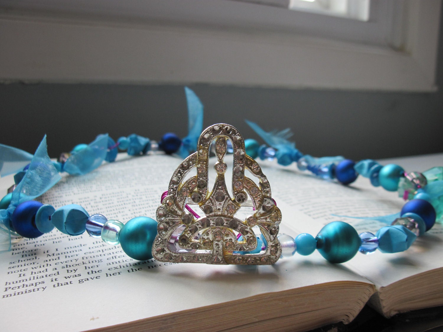 Electric Mermaid Queen Crown