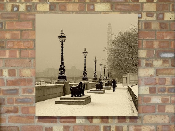 Walk in the Winter Snow, London via topix