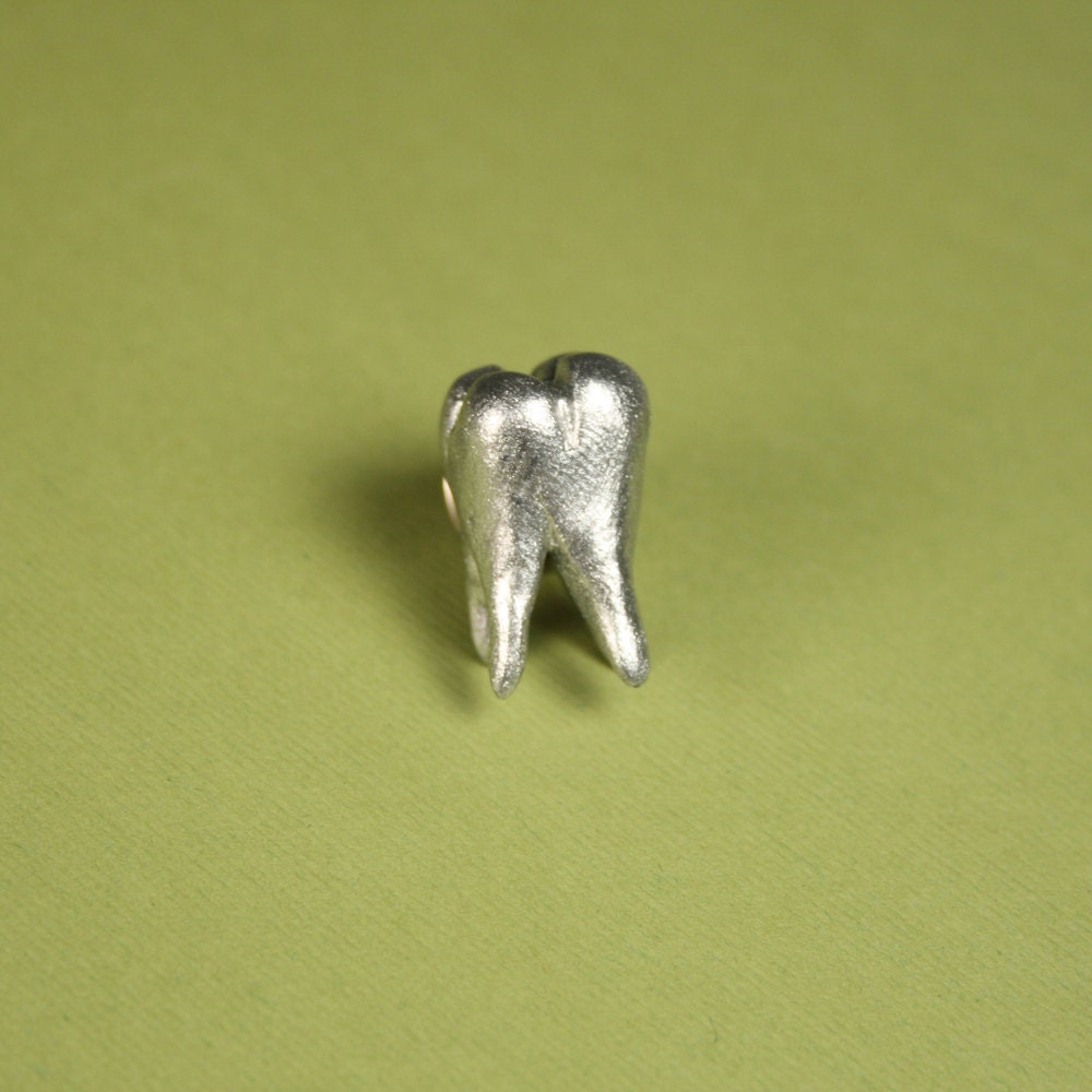 Silver Wisdom Tooth Pin