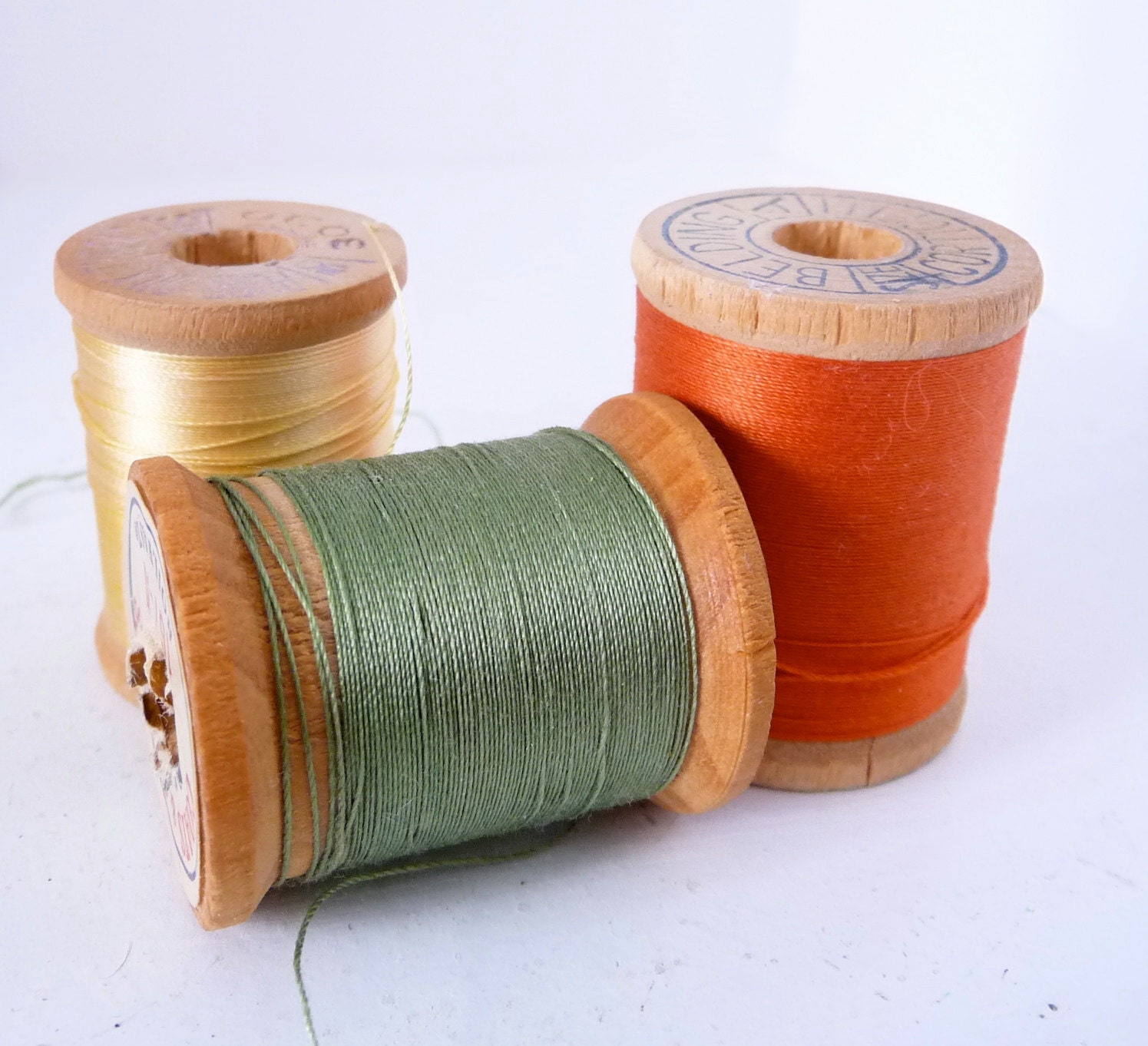 VINTAGE wood thread spools, Fall colors