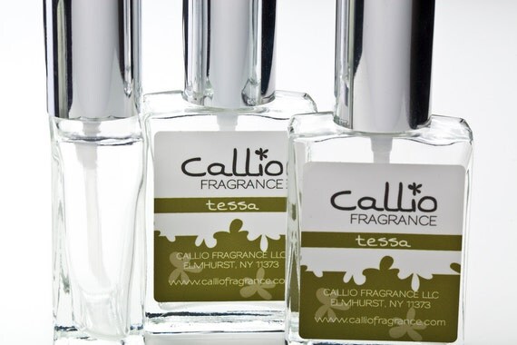 Tessa Perfume almond, vanilla, lemon and sandalwood