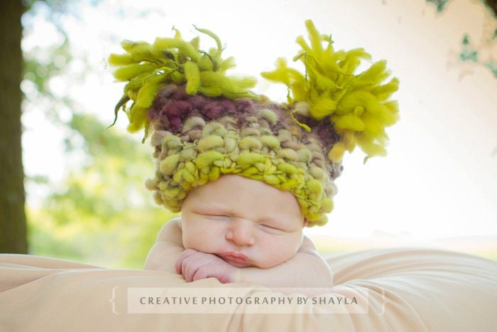 Baby Grapes Chunky Pom-Pom Hat for Baby - knitbysarah