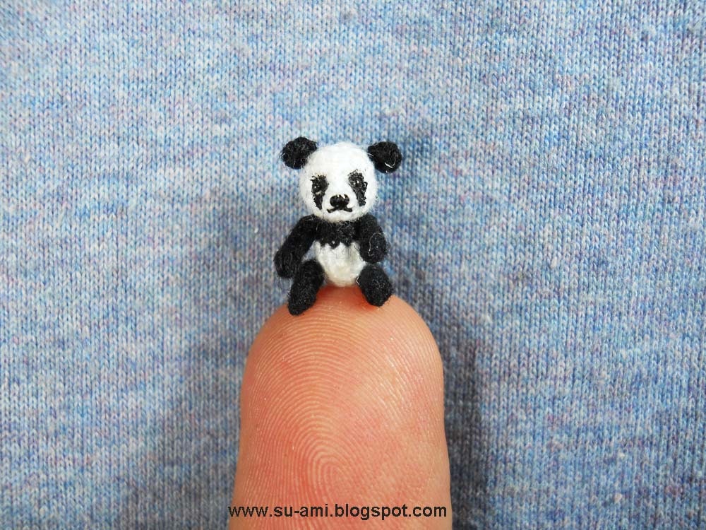 Micro Panda Bear - Mini Dollhouse Miniature Animals